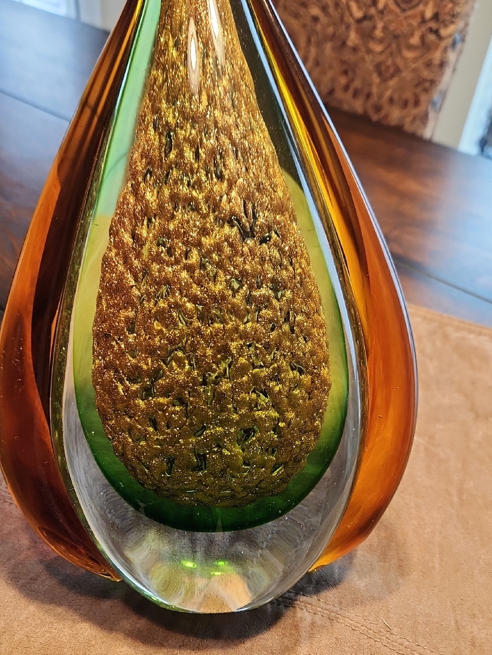 Murano-Sommerso 11.5" Teardrop Sculpture – Gold Aventurine & Bullicante - Picture 5 of 6